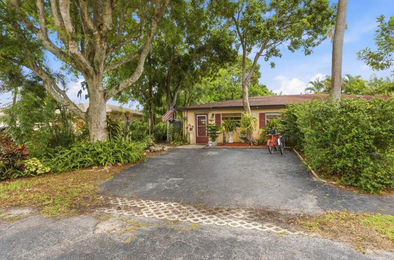2 bedroom Villa at 5127 Rose Hill Drive, Cedar Point 2, Boynton Beach — photo 2