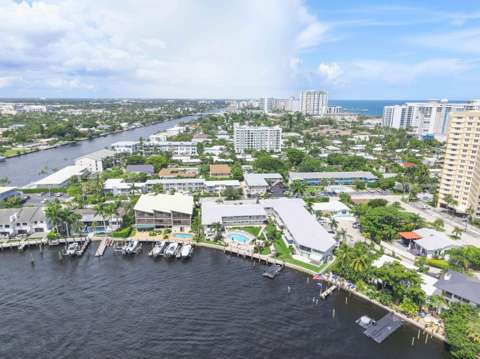3216 SE 12Th Street #10, waterfront for sale in Pompano Beach