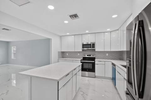 1002 S B Street, Lake Worth Beach FL - photo 14 of 94