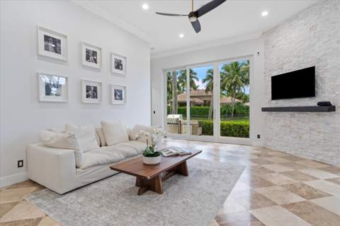 10821 Blue Palm Street, Plantation FL - photo 12 of 40