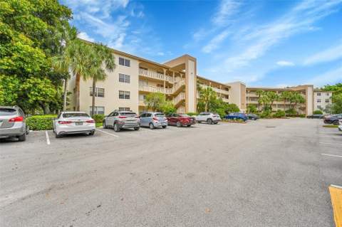 2103 Lucaya Bend #E3, Coconut Creek FL - photo 17 of 18