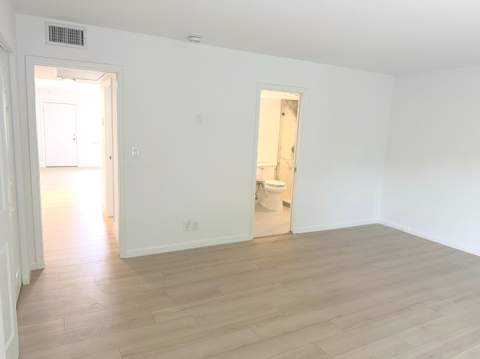 2103 Lucaya Bend #E3, Coconut Creek FL - photo 8 of 18