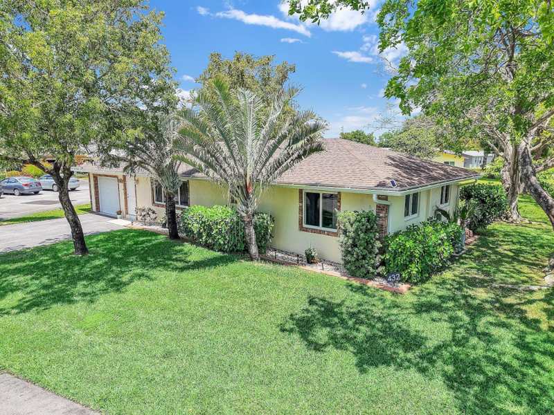 2 bedroom Single Family Residence at 432 SW Natura Avenue, Natura, Deerfield Beach — photo 1
