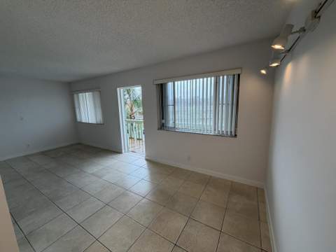 700 Village Green Court #314, Palm Springs FL - photo 9 of 25