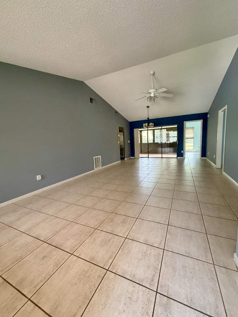 3 bedroom Single Family Residence at 6273 Tall Cypress Circle, Buttonwood 2, Greenacres — photo 2