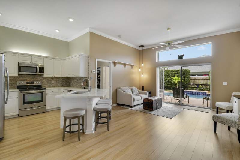 3 bedroom Single Family Residence at 6275 Lucerne Street, The Heights of Jupiter, Jupiter — photo 4