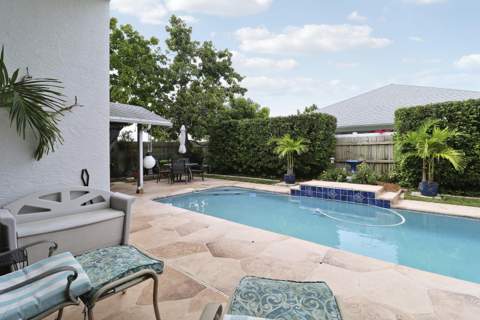 6275 Lucerne Street, Jupiter FL - photo 18 of 41