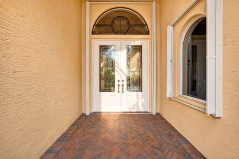 142 Viera Drive, Palm Beach Gardens FL - photo 15 of 156