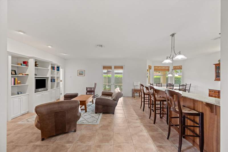 3 bedroom Single Family Residence at 1211 Singer Drive, Yacht Harbor Manor, Singer Island — photo 4