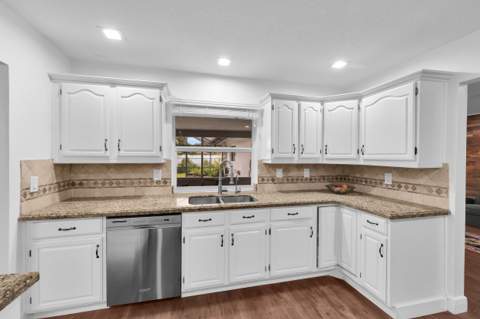 8412 NW 26th Drive, Coral Springs FL - photo 13 of 46