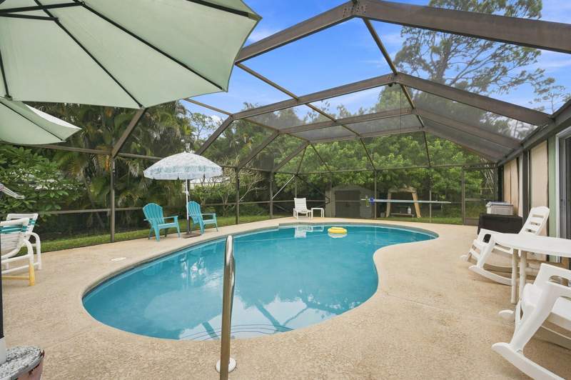3 bedroom Single Family Residence at 1681 SE 14th Street, Sarita Addition To Broadway Section, Stuart — photo 2