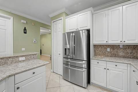 7011 Willow Pine Way, Port St. Lucie FL - photo 6 of 46