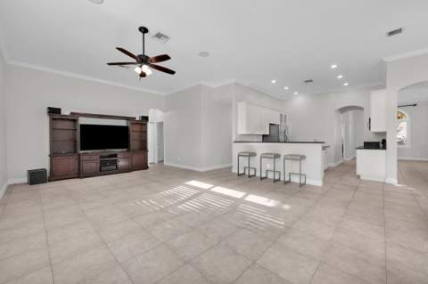 103 Magnolia Way, Tequesta FL - photo 7 of 18