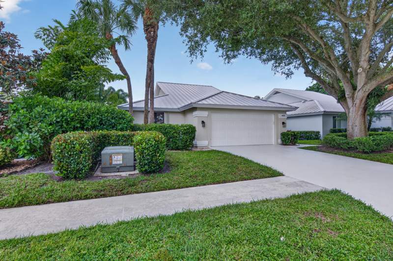 3 bedroom Single Family Residence at 406 River Edge Road, The Bluffs/River, Jupiter — photo 4