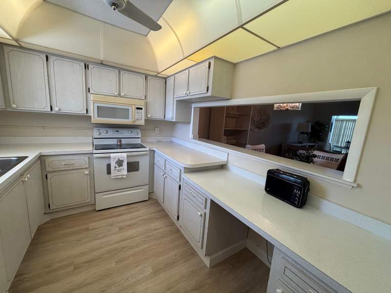 2 bedroom Condominium at 2950 SE Ocean Boulevard #7-5, Kingswood Condo, Stuart — photo 3