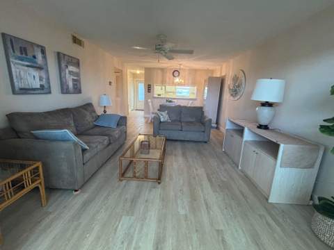 2950 SE Ocean Boulevard #7-5, Stuart FL - photo 7 of 19