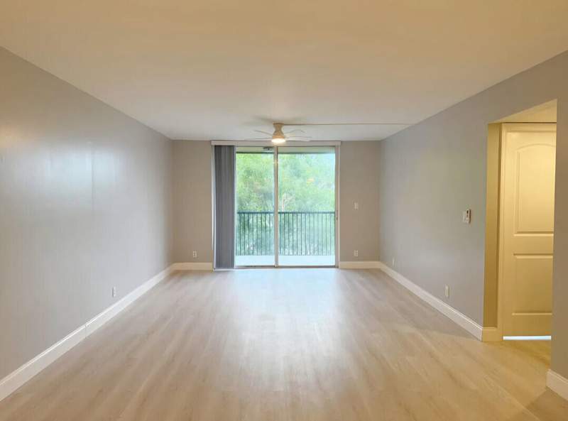 2 bedroom Condominium at 3300 W Rolling Hills Circle #410, Rolling Hills Golf And, Davie — photo 4