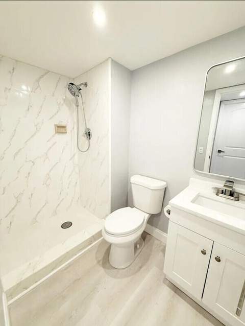 3300 W Rolling Hills Circle #410, Davie FL - photo 9 of 12