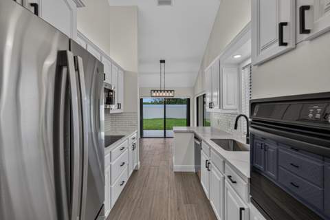 406 River Edge Road, Jupiter FL - photo 12 of 68