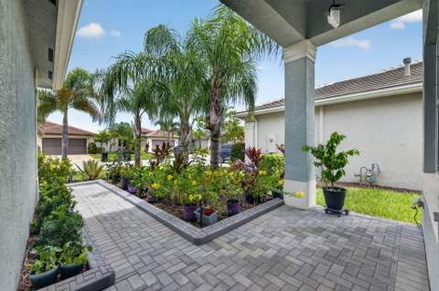 13444 SW River Rock Road, Port St. Lucie FL - photo 8 of 61
