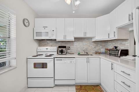 1 Abbey Lane #108, Delray Beach FL - photo 19 of 59