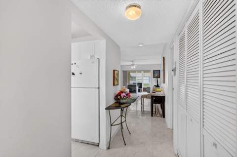 1 Abbey Lane #108, Delray Beach FL - photo 8 of 59