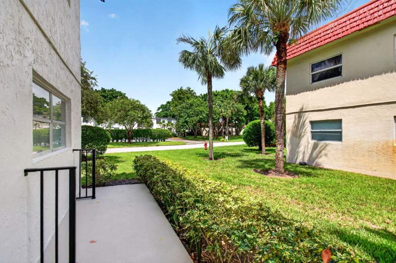 2 bedroom Condominium at 1 Abbey Lane #108, Villages Of Oriole Abbey Condo, Delray Beach — photo 5