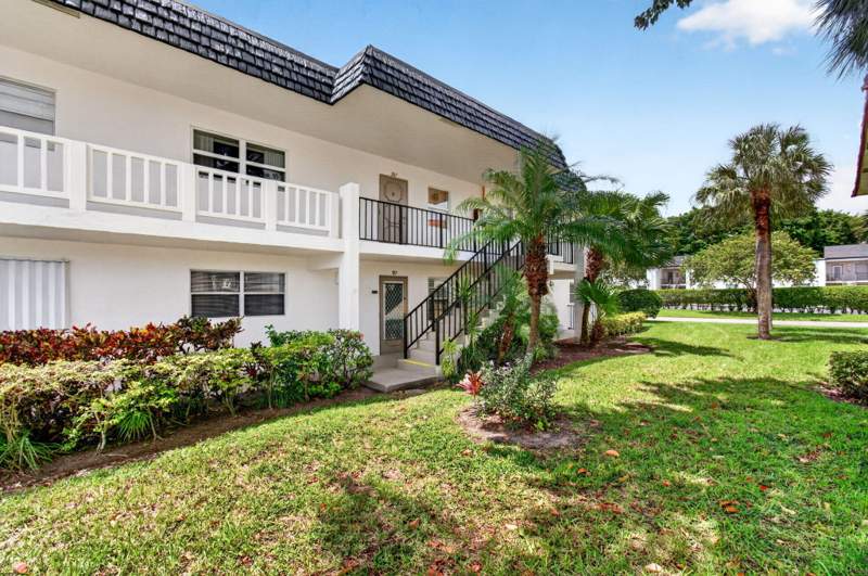 2 bedroom Condominium at 1 Abbey Lane #108, Villages Of Oriole Abbey Condo, Delray Beach — photo 2