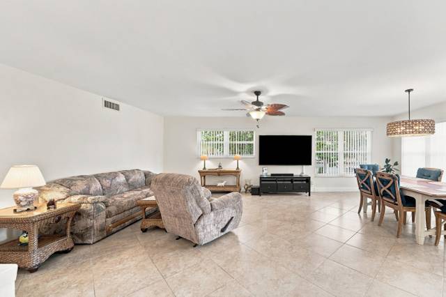 2870 NE 14TH ST Causeway #208C