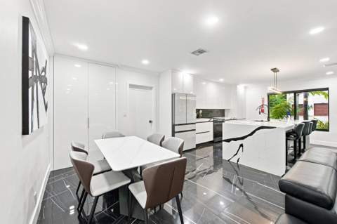 2457 NE 27th Terrace, Fort Lauderdale FL - photo 9 of 25