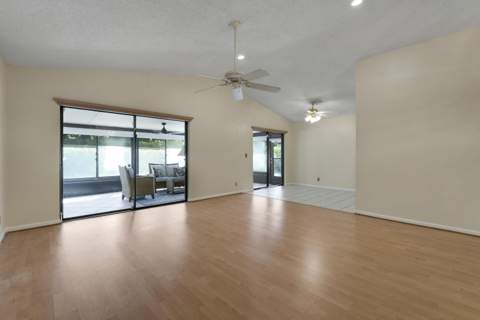 77 Ironwood Way, Palm Beach Gardens FL - photo 13 of 42