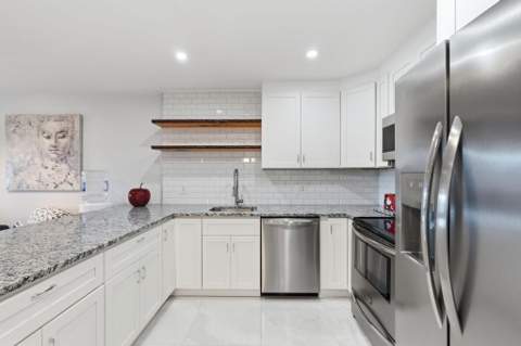 1516 S Lakeside Drive #408, Lake Worth Beach FL - photo 19 of 52