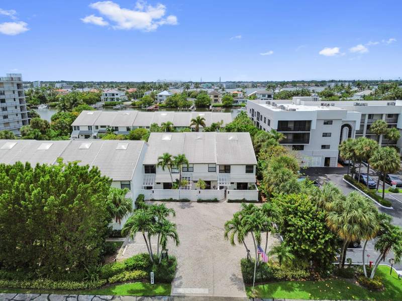 3 bedroom Townhouse at 3543 S Ocean Boulevard #111, Sausalito Townhouses, South Palm Beach — photo 3