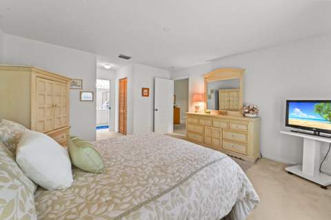 1324 Cape May Lane, Greenacres FL - photo 15 of 33
