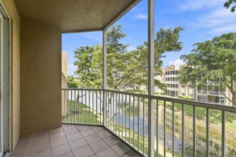 7623 Southampton Terrace #312, Tamarac FL - photo 17 of 17