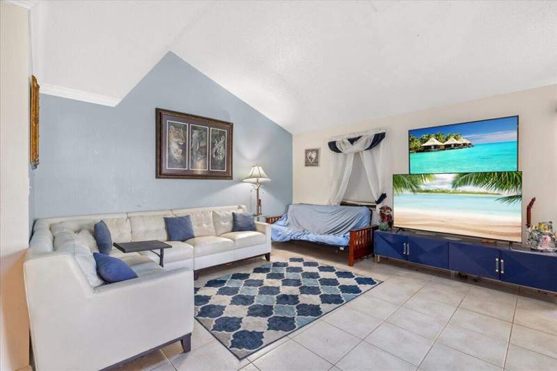 2 bedroom Single Family Residence at 7409 Penny Lane, Lakewood Park, Fort Pierce — photo 4