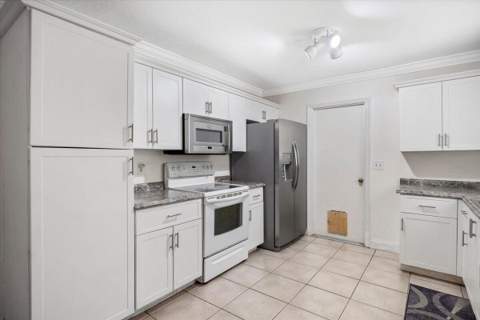 7409 Penny Lane, Fort Pierce FL - photo 12 of 34