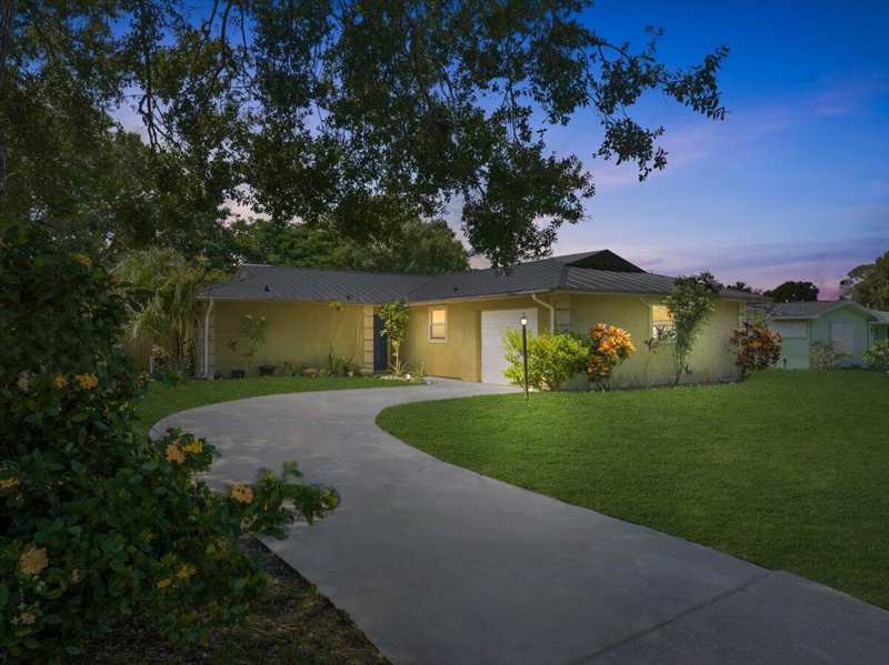 2 bedroom Single Family Residence at 7409 Penny Lane, Lakewood Park, Fort Pierce — photo 1