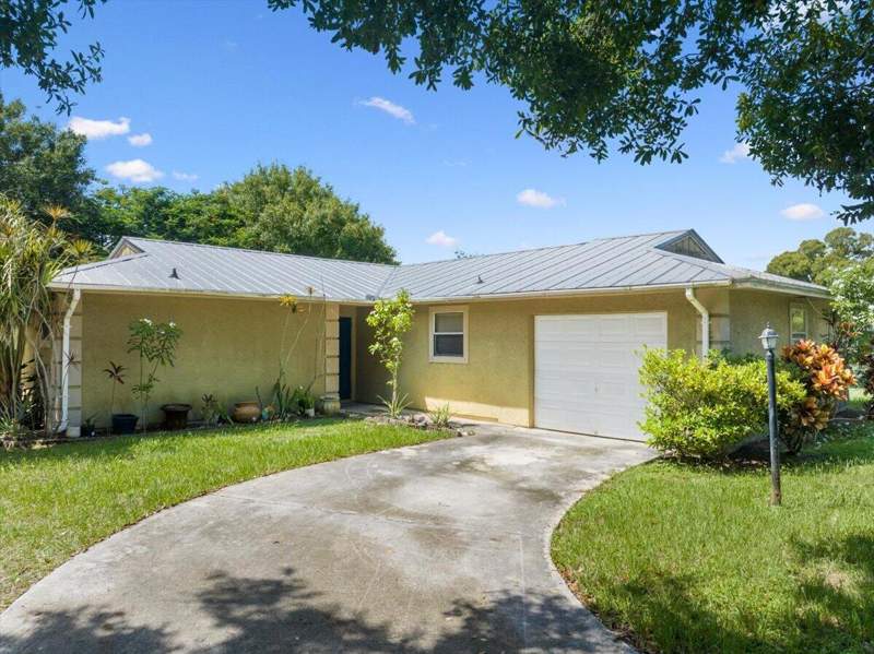 2 bedroom Single Family Residence at 7409 Penny Lane, Lakewood Park, Fort Pierce — photo 3