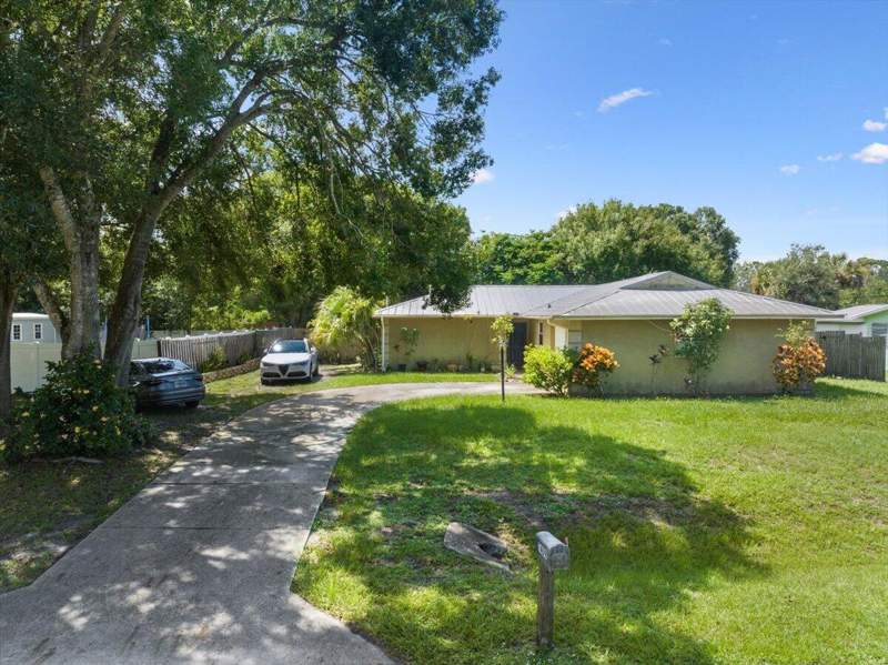 2 bedroom Single Family Residence at 7409 Penny Lane, Lakewood Park, Fort Pierce — photo 2