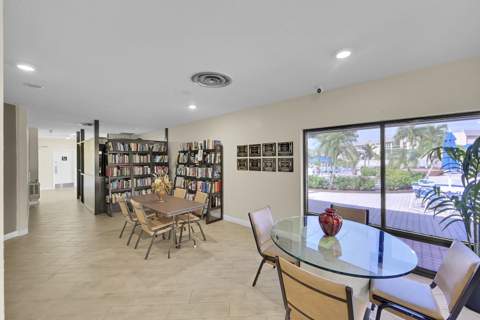 9841 Sunrise Lakes Boulevard #310, Sunrise FL - photo 10 of 49