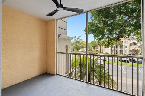 11721 W Atlantic Boulevard #725, Coral Springs FL - photo 9 of 42
