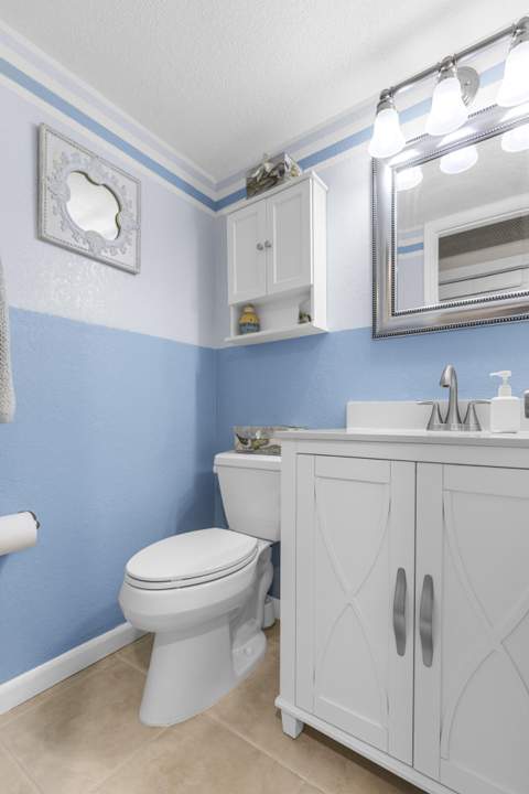1017 Berkshire A #1017, Deerfield Beach FL - photo 17 of 51