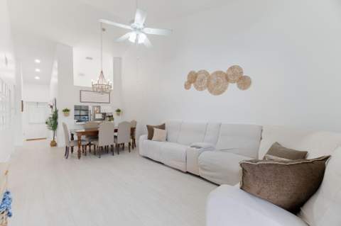 1250 Parkside Green Drive #B, Greenacres FL - photo 16 of 39