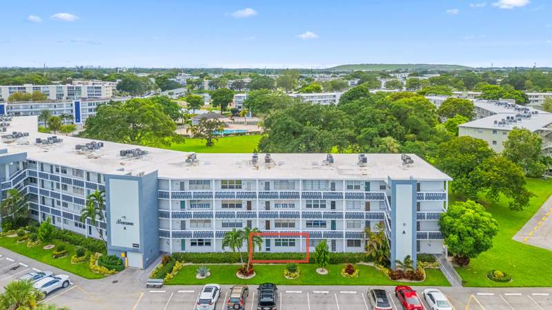 1 bedroom Condominium at 1017 Berkshire A #1017, Berkshire A Condo, Deerfield Beach — photo 4