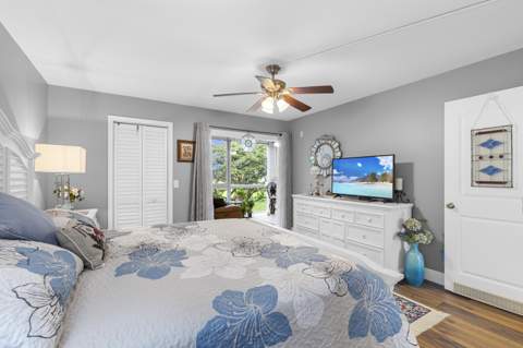 2041 Lyndhurst J, Deerfield Beach FL - photo 13 of 70