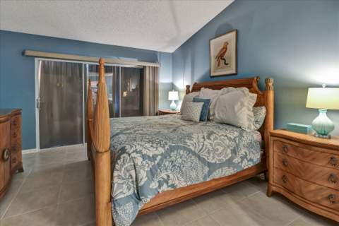 7713 Silver Lake Drive, Delray Beach FL - photo 18 of 35