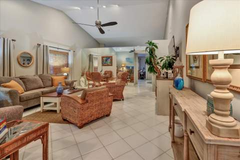 7713 Silver Lake Drive, Delray Beach FL - photo 6 of 35