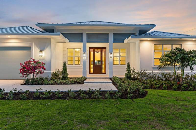 4 bedroom Single Family Residence at 131 Dory Road, Yacht Club Addition, North Palm Beach — photo 3
