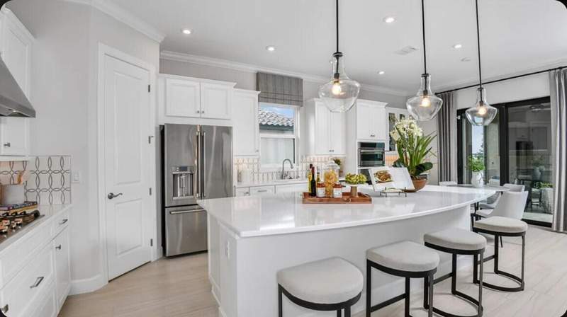 3 bedroom Single Family Residence at 13225 SW Portico Way, Esplanade At Tradition, Port St. Lucie — photo 2